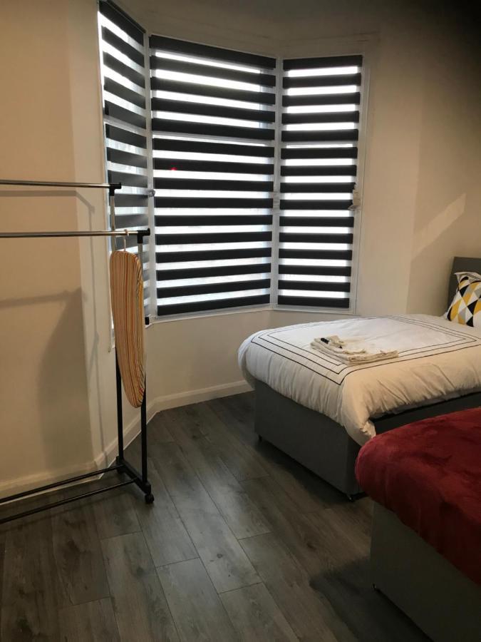 Norton Road Villa Stockton-on-Tees Bagian luar foto